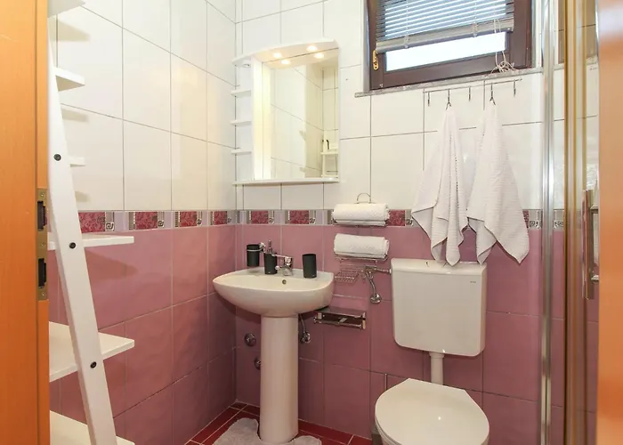 Aida In * Istrien 포레치