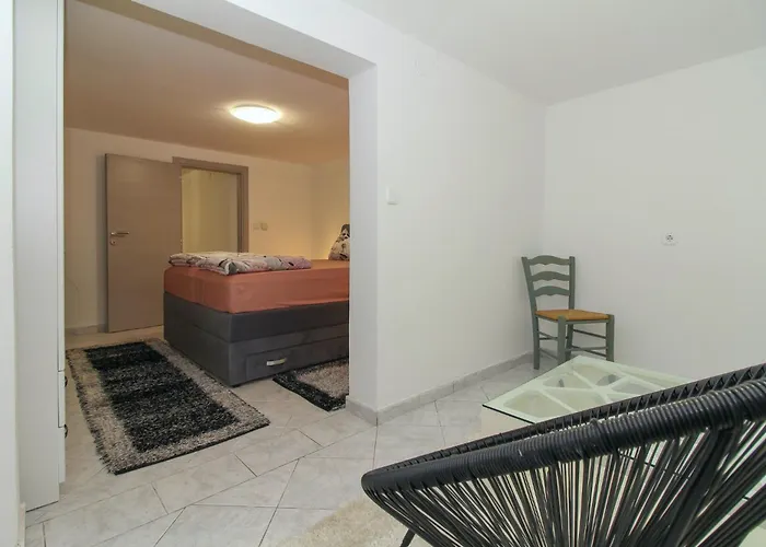 게스트하우스 Aida In * Istrien 3*