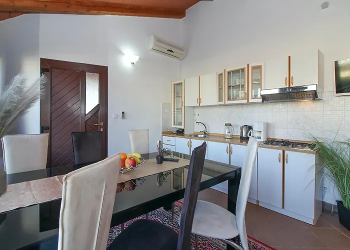 게스트하우스 Aida In * Istrien 포레치