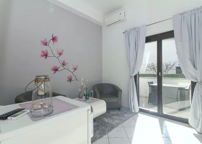 게스트하우스 Aida In * Istrien