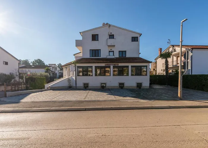 Aida In * Istrien 포레치