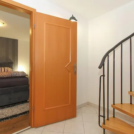 Aida In * Istrien 3* Πόρετς