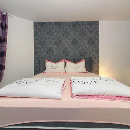 Πανσιόν Aida In * Istrien