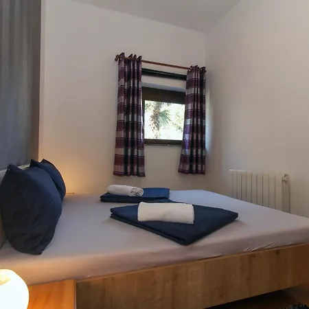 Aida In * Istrien 3* Πόρετς