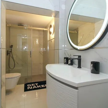 Πανσιόν Aida In * Istrien Πόρετς